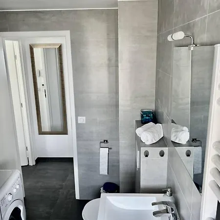 Les Anges -f2 Appartement, Terrasse Vue Mer, Piscine, Wifi Apartment Villeneuve-Loubet